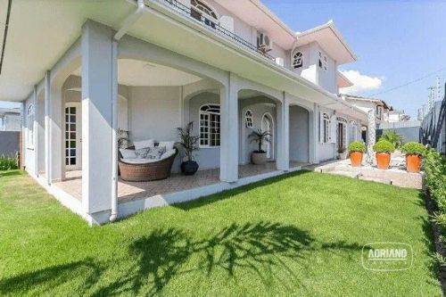 Casa com 4 dormitórios para alugar, 370 m² por R$ 15.826,71/mês - Jardim Atlântico - Flori