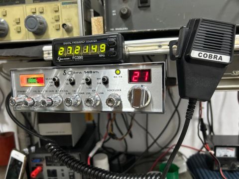 Rádio Comunicador Cobra 148 GTL