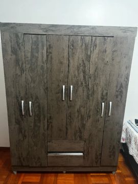 Guarda Roupa 6 portas