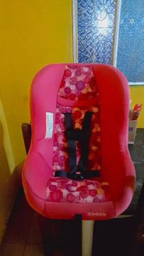 Cadeirinha de Bebê Cosco - Rosa
