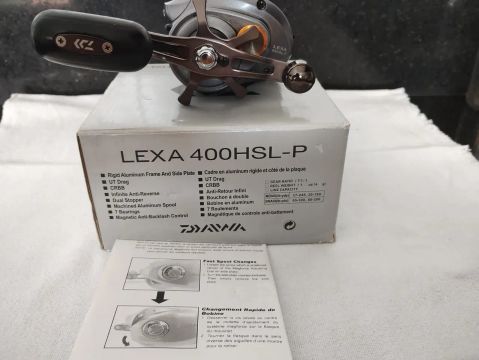 Carretilha de Pesca Daiwa Lexa 400HSL-P