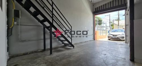 Salão comercial / Jardim São Dimas / 2 Banheiros / 108m²