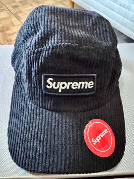 Boné Supreme Corduroy Preto