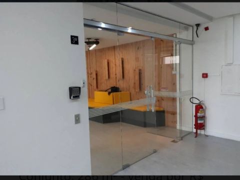Sala Comercial à venda na Vila Olímpia com 286m²