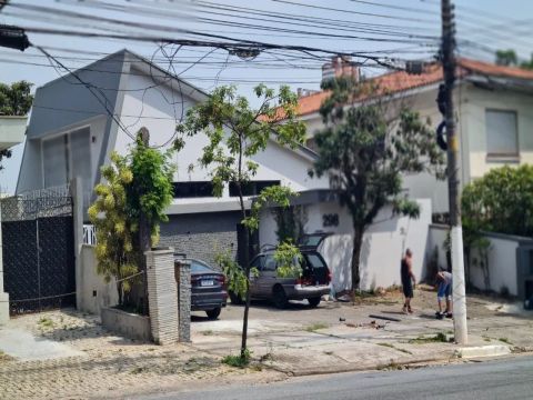 Locação Imóvel Comercial - Pacaembu - 226m2 - 12 vagas