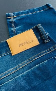 Calça Jeans Diesel DNA Denim Division