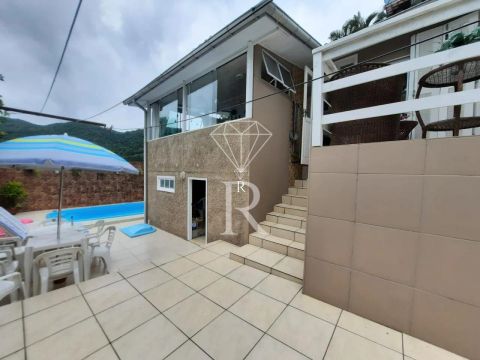 casa - Itacorubi - Florianópolis