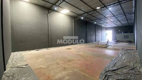 Galpão Comercial para locação, bairro Custodio Pereira