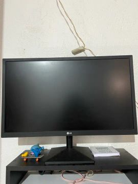 Monitor LG 24 polegadas