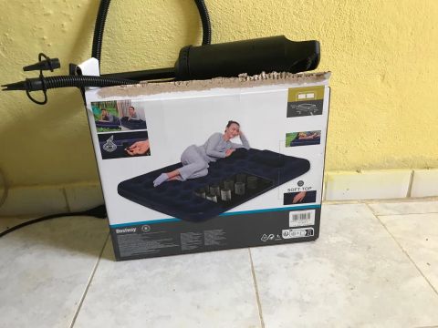Colchão inflável tamanho queen 