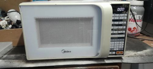 Micro ondas mideia funcionando perfeitamente 