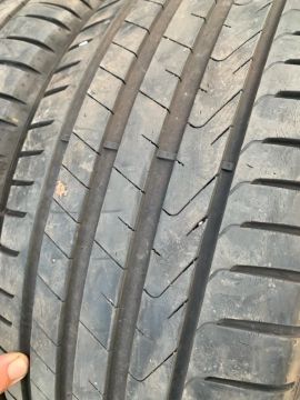 Pneu 235/45/19 Pirelli Scorpion 