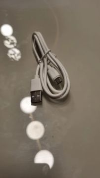 2 Cabos USB para Celular Micro USB