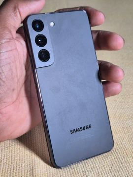 Samsung Galaxy S22 5G - 256GB - Preto - **PERFEITO ESTADO**