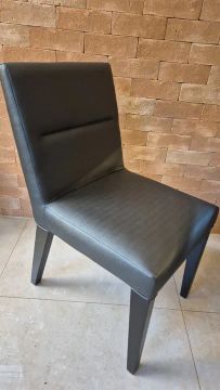Cadeira de jantar