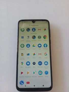 Motorola G 8 plus 64 GB zero.