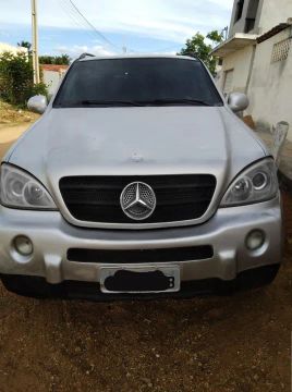 SUV Mercedes Benz ML320 4x4