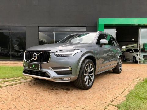 VOLVO XC90 T6 MOMENTUM 2019