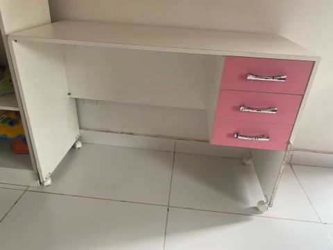 Escrivaninha 
