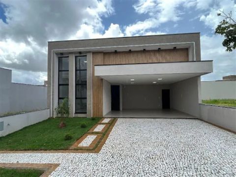 Casa com 3 dormitórios à venda, 170 m² por R$ 930.000,00 - Vila Real - Hortolândia/SP