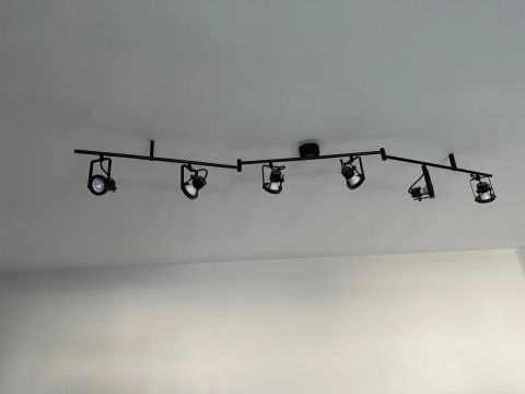 Kit Trilho 6 spots ajustáveis e barras ajustáveis