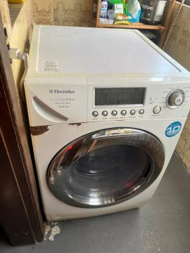 Máquina lava e seca