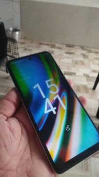 Smartphone Android em ótimo estado