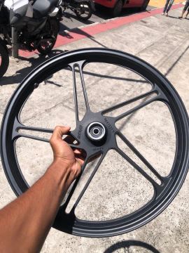 Roda dianteira fan