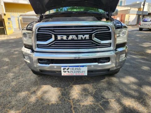 Ram 2500 Laramine 4X4 2018 DIESEL