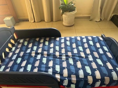Cama Infantil (Delta Children)