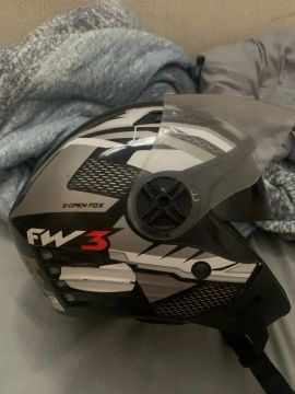 Capacete fw3 x open fox 