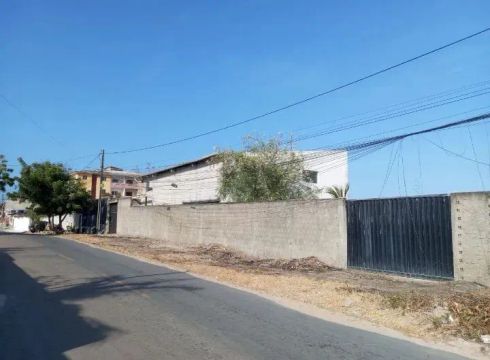 Oferta Imperdível ! Galpão Comercial para Locação no Ponto Mais Valorizado da Prainha Aqui