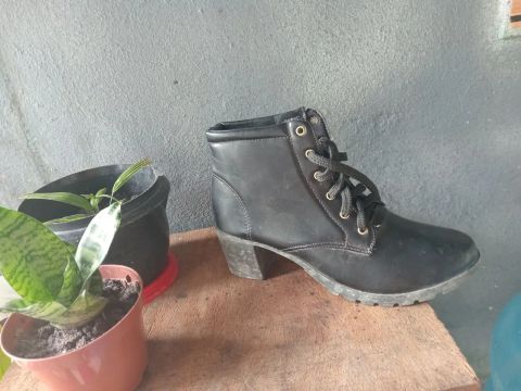 Bota feminina 