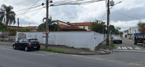 CASA TÉRREA NO CAJURU