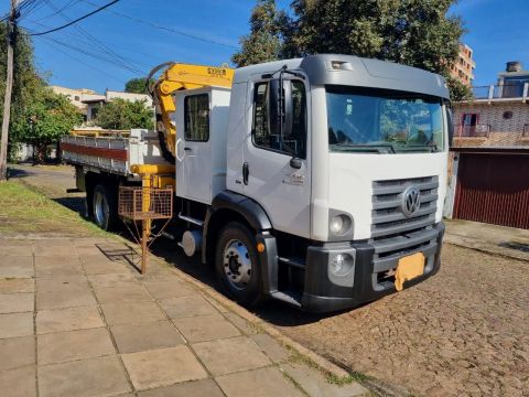 VW 13190 ano 2015 - Muck 