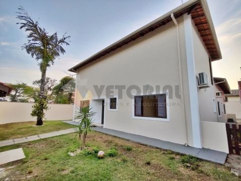 Casa com 3 dormitórios para alugar, 155 m² por R$ 4.100,00/mês - Jardim Primavera - Caragu