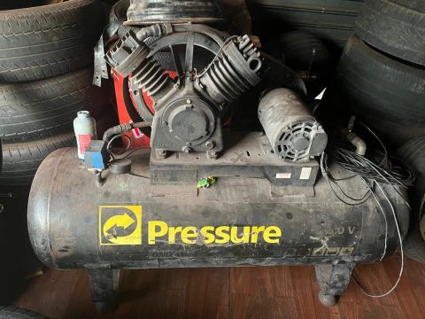 Compressor de ar para carros - Usado