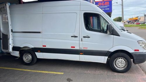 Sprinter 415 teto alto 