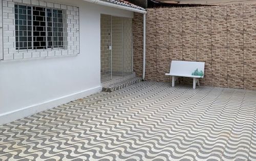 Casa a venda em Areias, 5 quartos c/ Area de  Serviço, vagas para 3 carros