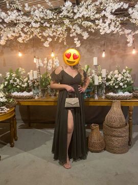 Vestido longo verde oliva para festa 