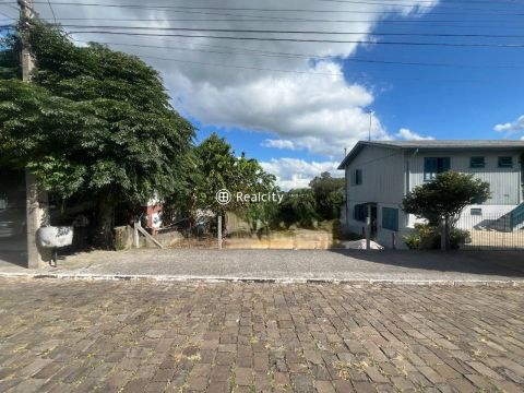 TERRENO NO BAIRRO SÃO JOÃO