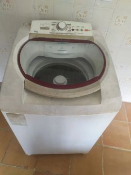 Máquina de Lavar Brastemp 11kg - Semi-nova