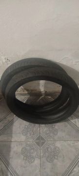 Pneus de moto novos