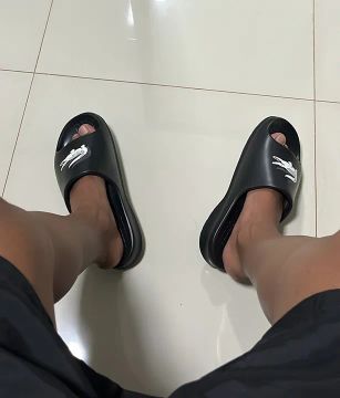 Chinelo Lacoste Preto