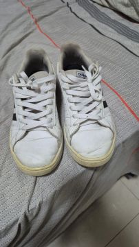 Tênis Adidas Branco