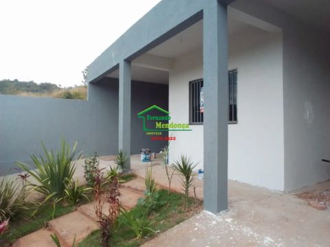 Casa a venda em Moeda/ Minas Gerais