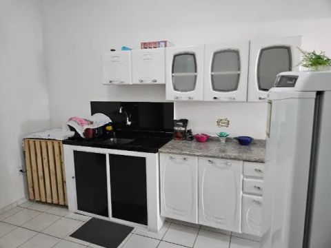 Alugo casa em Lagoa Nova 