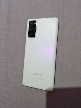 Samsung Galaxy S20 FE 5G Branco - Usado