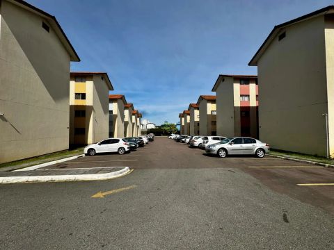 Apartamento recém reformado no Tatuquara - Curitiba - PR
