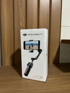 DJI Osmo Mobile 7P - Estabilizador para Smartphone - NOVO